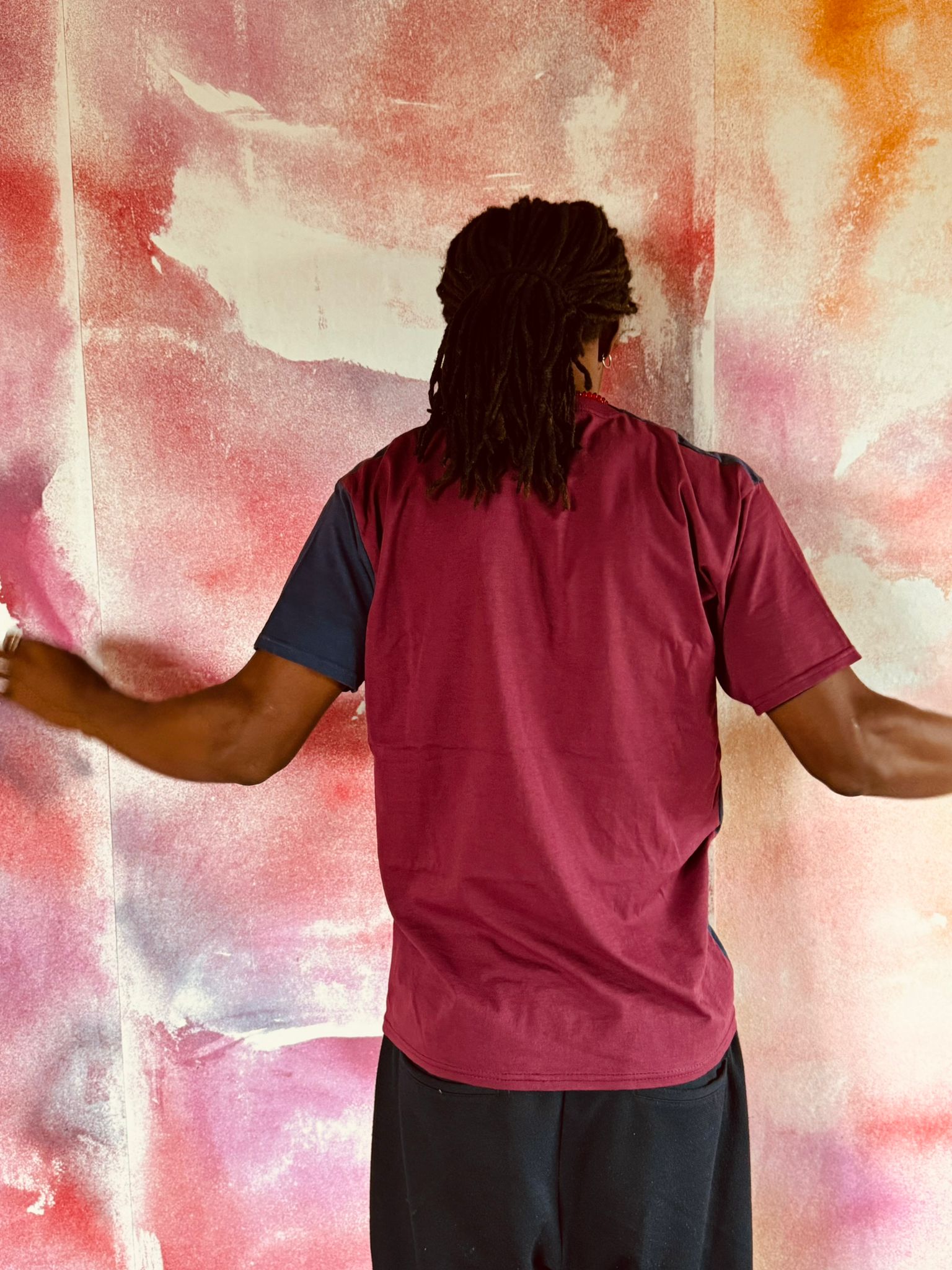 T-Shirt "Chic Rebel" blau-weinrot – Bild 2