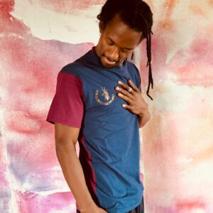 T-Shirt "Chic Rebel" blau-weinrot